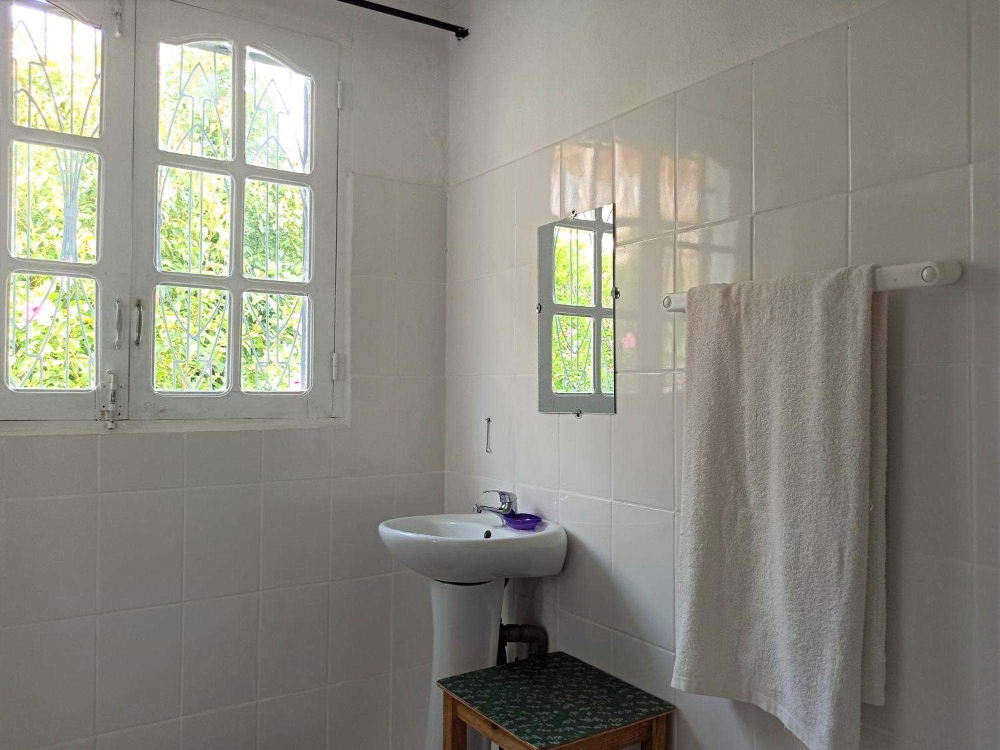 Chez Jeanne Chambre D'Hote Antananarivo Luaran gambar