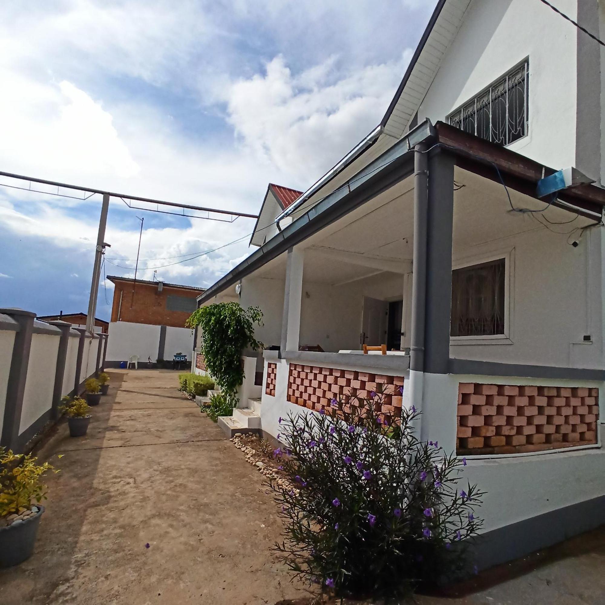 Chez Jeanne Chambre D'Hote Antananarivo Luaran gambar